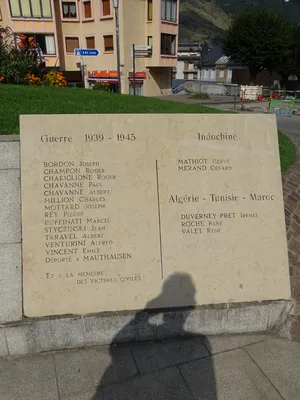 Monument aux Morts de Saint-Jean-de-Maurienne