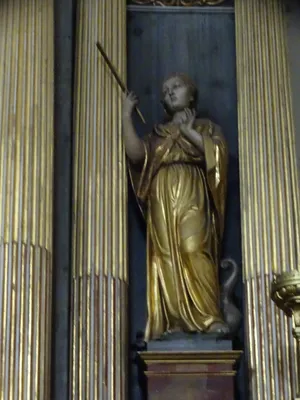Autel du Sacré-Coeur dans l'Église Saint-Michel de Saint-Michel-de-Maurienne