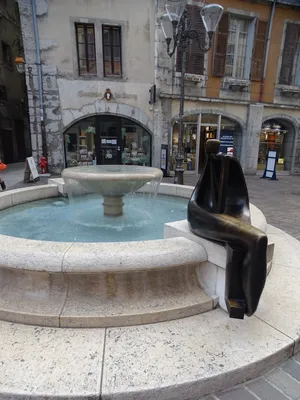 Statue de la Loreleï à Chambéry