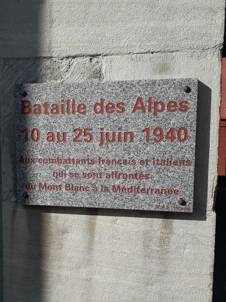 Plaque Bataille des Alpes à Modane