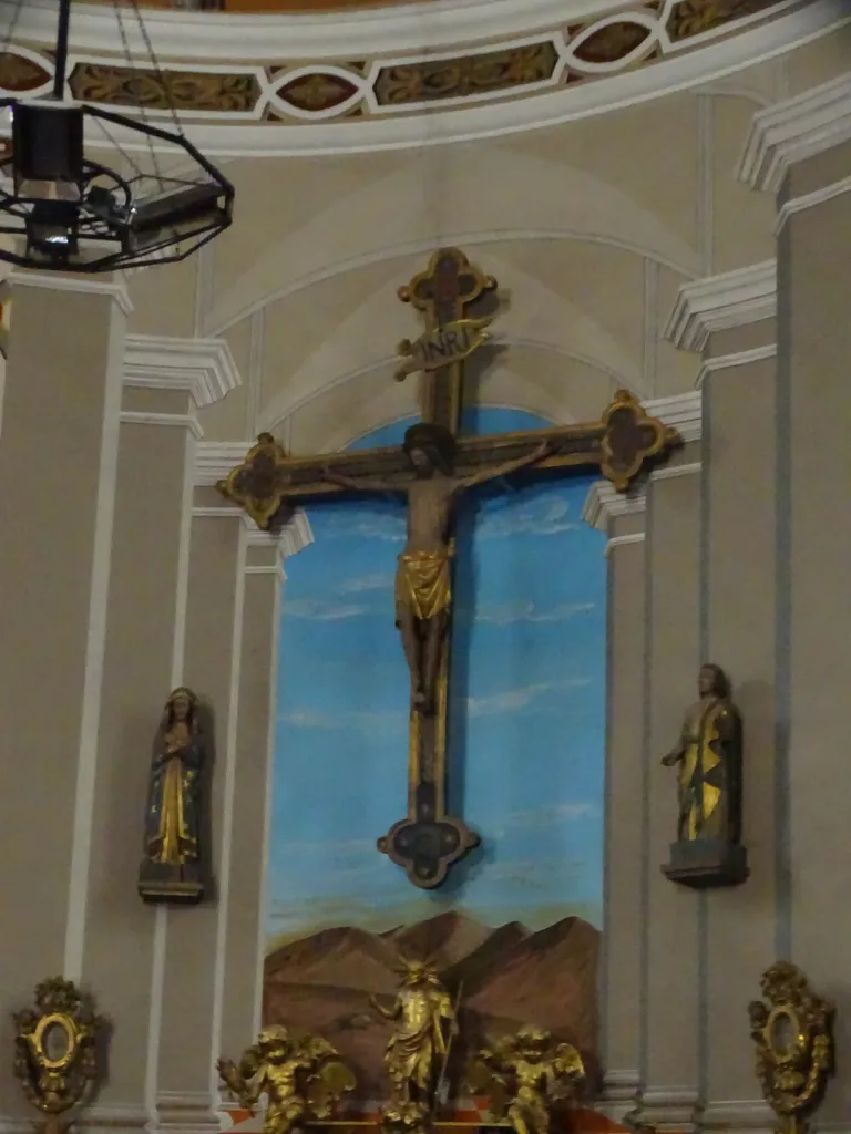 Éléments de poutre de gloire dans l'Église Saint-Michel de Saint-Michel-de-Maurienne