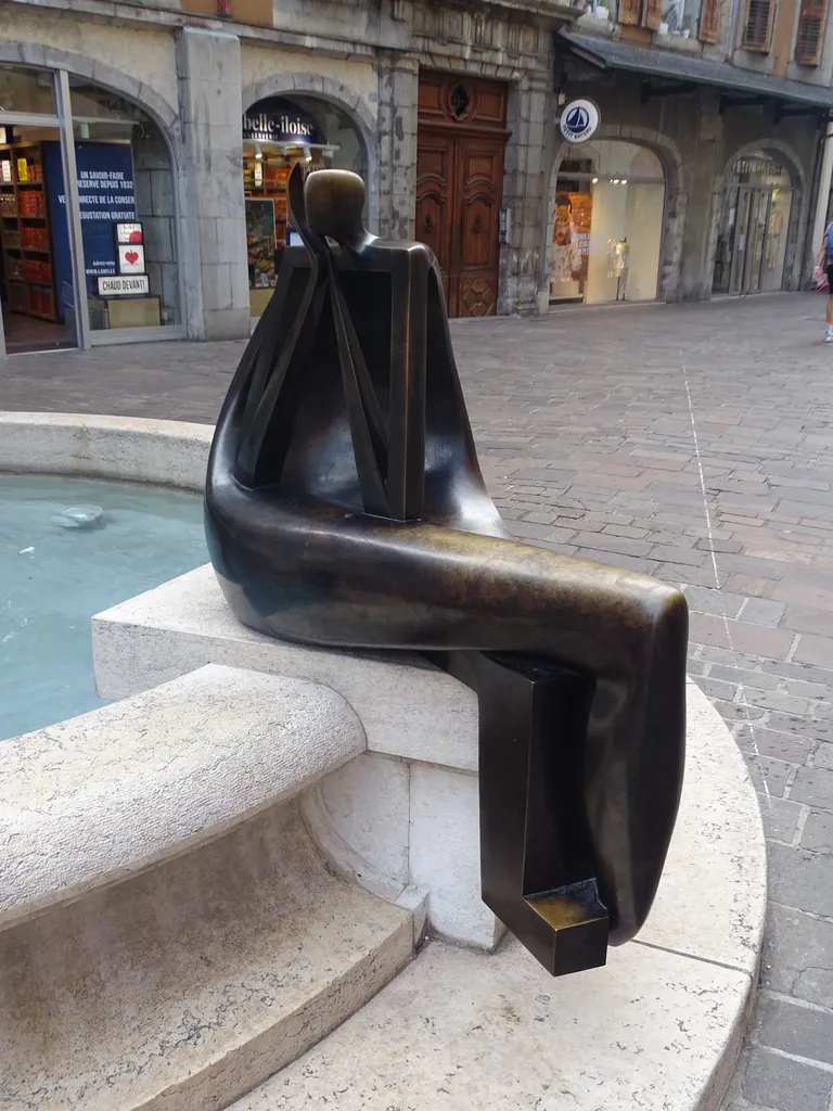 Statue de la Loreleï à Chambéry